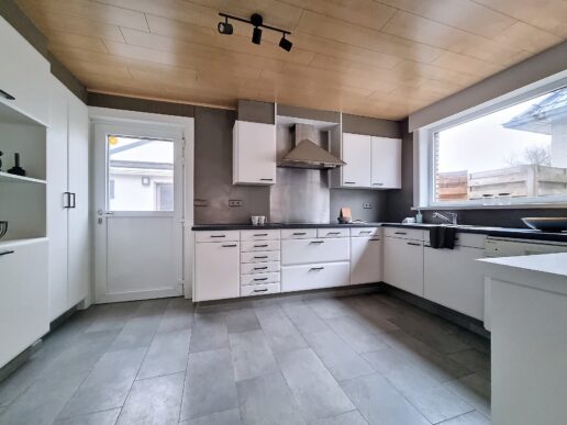 Torhout-Leegstaande-woning-inrichten (5)
