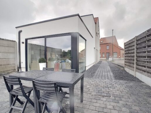Begijnendijk – Haltestraat 17