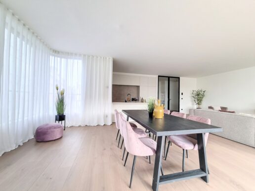 Kortrijk, One Broel – Ode